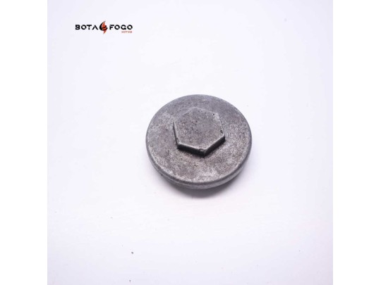 YV25K1M3A0744