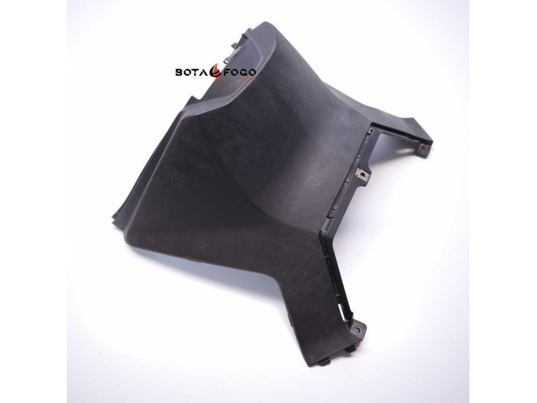 Tapa bujia    Peugeot Belville 125 2017-2020 P3A0584 80151-ZBC-0000
