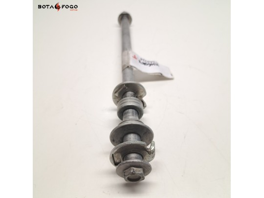 Eje rueda TRAS Honda Hornet 600 2003-2006 C3A0324