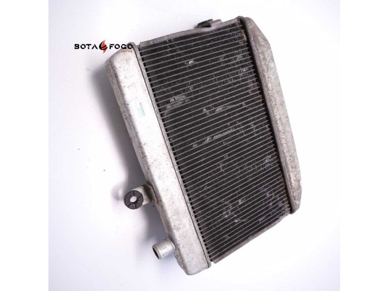 SB40K7M3A0892