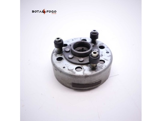 Volante magnetico    Aprilia Sportcity 125 200 250 2004-2010 M3A0786