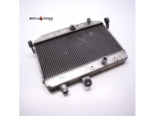 SB40K7M3A0874