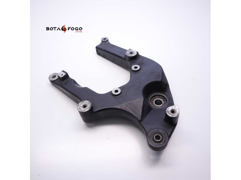 Basculante escape Suzuki Burgman 125/200 2006-2013 C3A1028