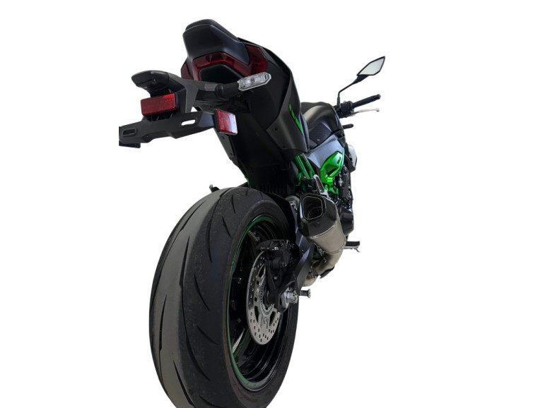 Termignoni Silencioso Relevance Titanio con Tapa en Carbono Kawasaki Z900 2024-26