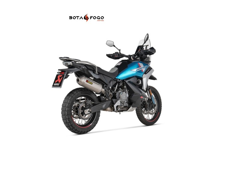 Akrapovic
