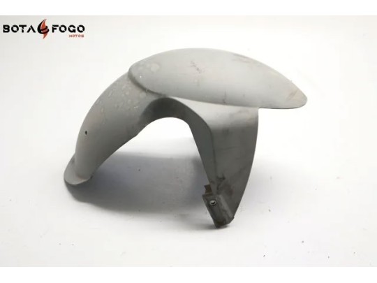 Tapa plástico aleta paso rueda delantera guardabarros DEL original P3C034