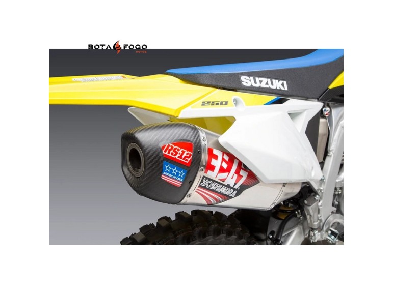 Línea completa Signature series RS-2 Yoshimura USA. 218320s320