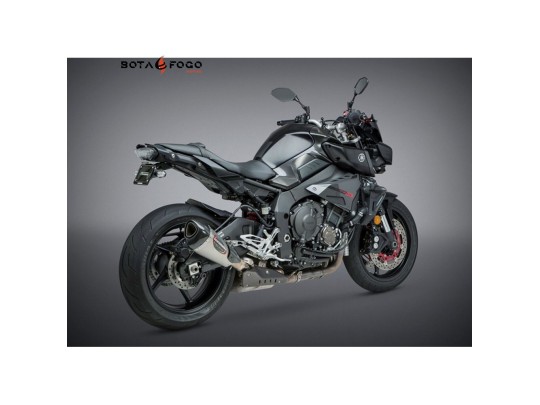 Silencioso Street series Alpha T Works Finish Yoshimura USA. 13100bp520