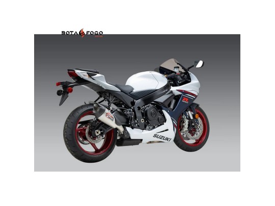 Silencioso AT2 Yoshimura USA. 11750bp521