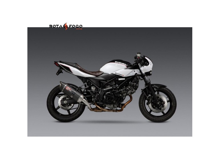 Silencioso AT2 Yoshimura USA. 11670bm222
