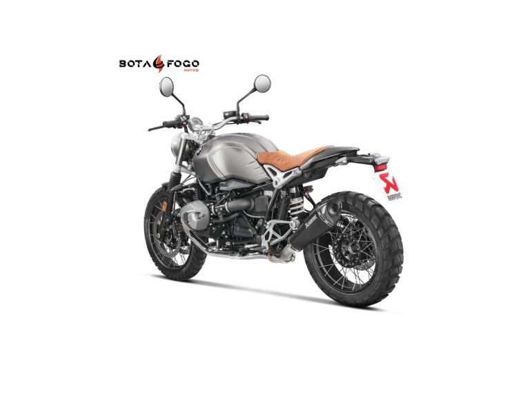 Akrapovic
