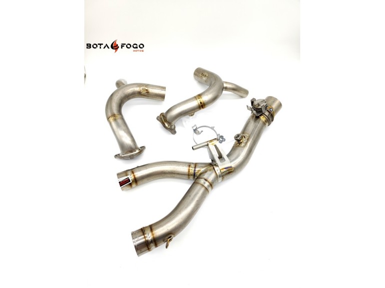 Colectores opcionales Akrapovic. e-b12e4-1