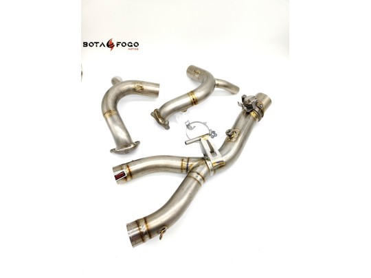 Colectores opcionales Akrapovic. e-b12e4-1