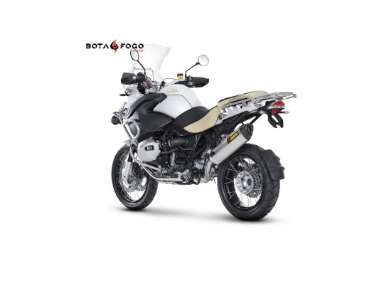 Silenciosos Slip-on con copa de carbono. Homologado Akrapovic. s-b12so9-hrt