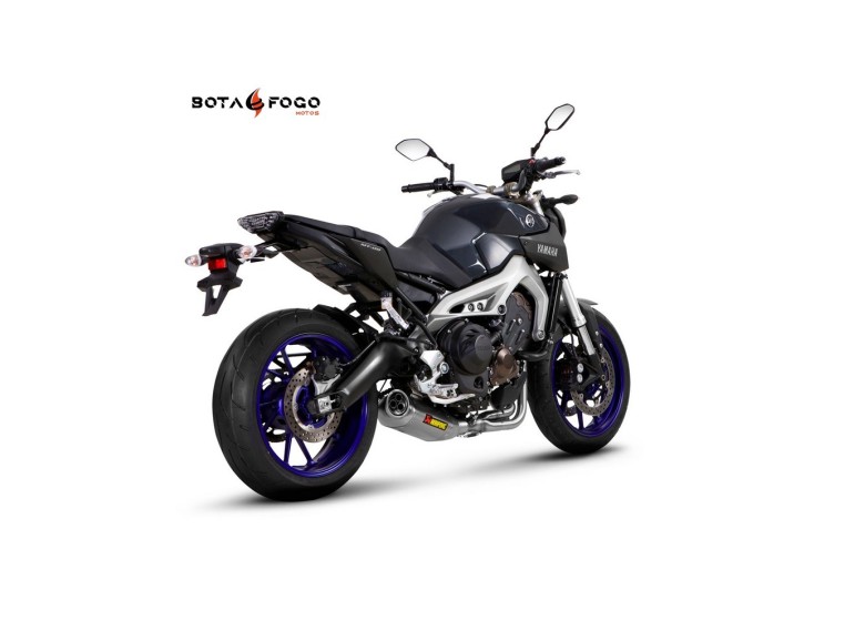Akrapovic